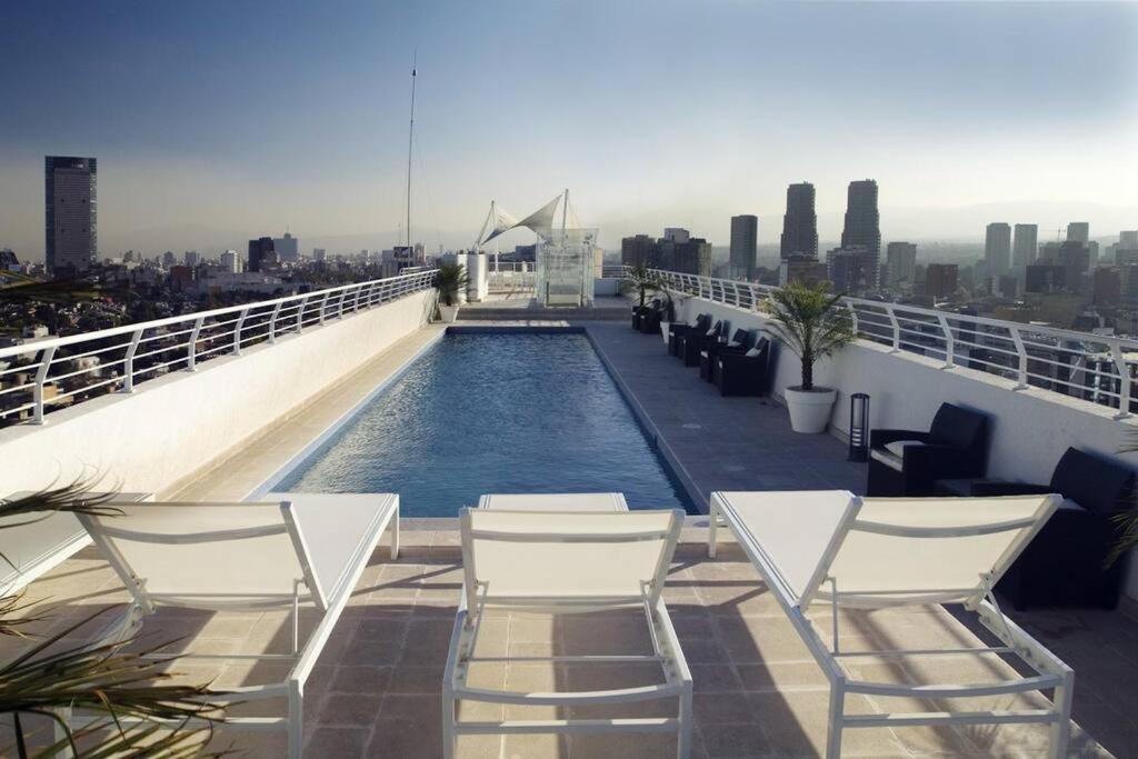 メキシコシティPolanco Pool Amazing View Gym Parkingアパートメント エクステリア 写真